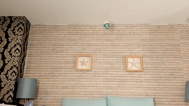 Catalinna Thompson online show from 01/17/25, 11:59