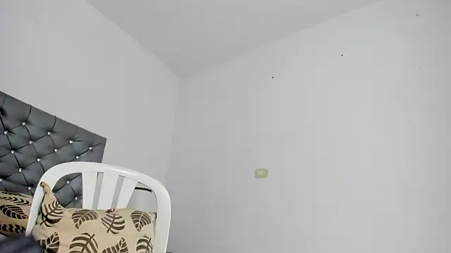 Amir mikelsen online show from 01/07/25, 06:45