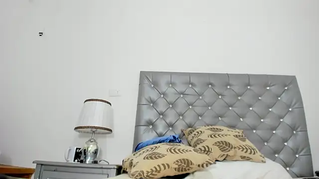 Amir mikelsen online show from 01/14/25, 06:38