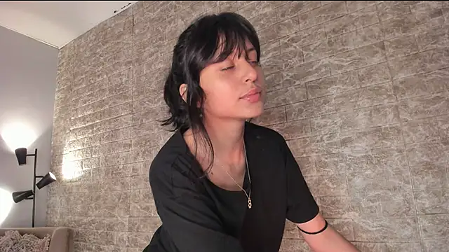 tamara aluna online show from 03/06/25, 12:41