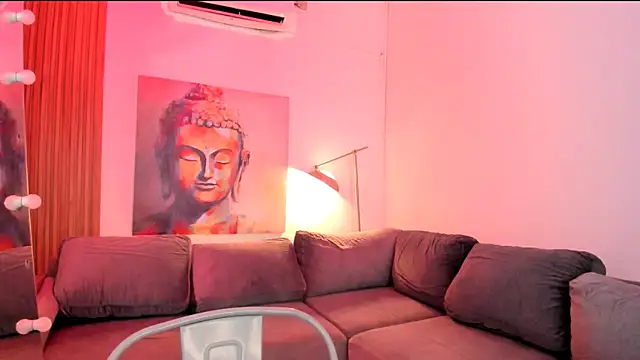 tamara aluna online show from 10/03/25, 12:13