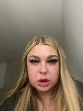 blairbella online show from 12/12/24, 05:15