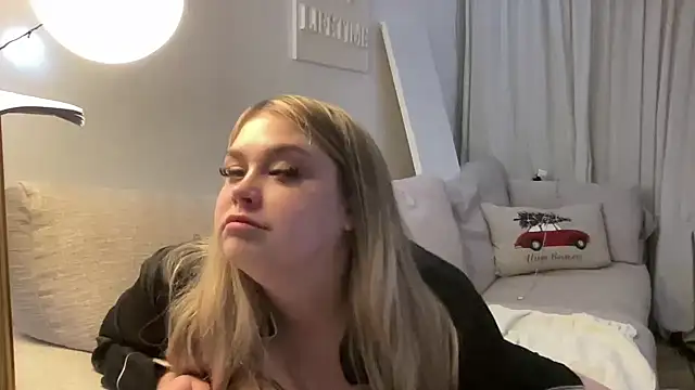blairbella online show from 12/21/24, 05:07