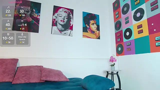 Lunamistyc online show from 01/04/25, 12:49