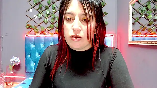 IVY FOX online show from 12/09/24, 06:55