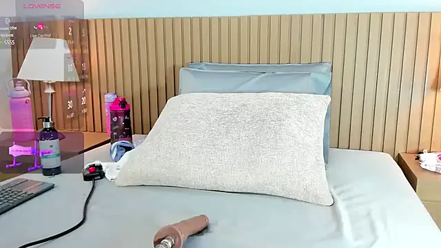 sexy mich 18 online show from 12/19/24, 07:40