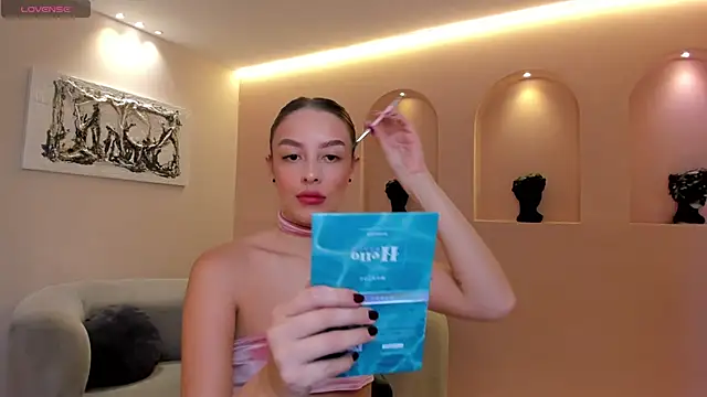 Snapshot of KaiaFerreira chatting on 11/03/25, 12:39 KaiaFerreira online show from 11/03/25, 12:39