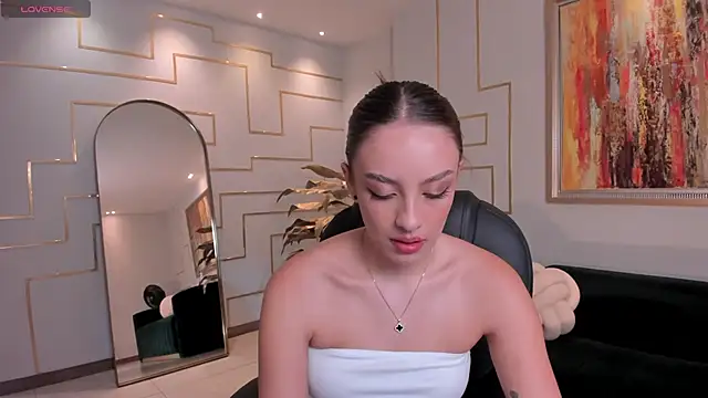 Snapshot of KaiaFerreira chatting on 11/24/25, 02:28 KaiaFerreira online show from 11/24/25, 02:28