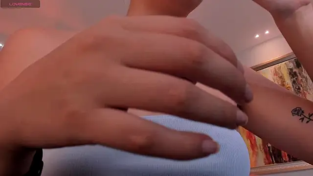 Snapshot of KaiaFerreira chatting on 11/27/25, 12:29 KaiaFerreira online show from 11/27/25, 12:29