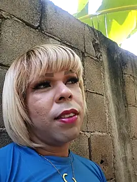 blondebitchlitle online show from 12/15/25, 03:27