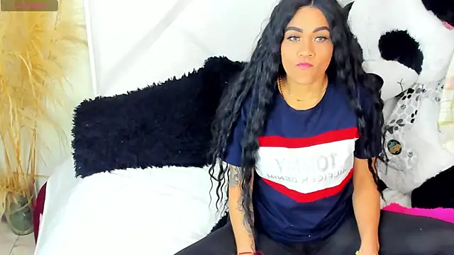 ScarlethNatasha online show from 10/21/25, 03:18