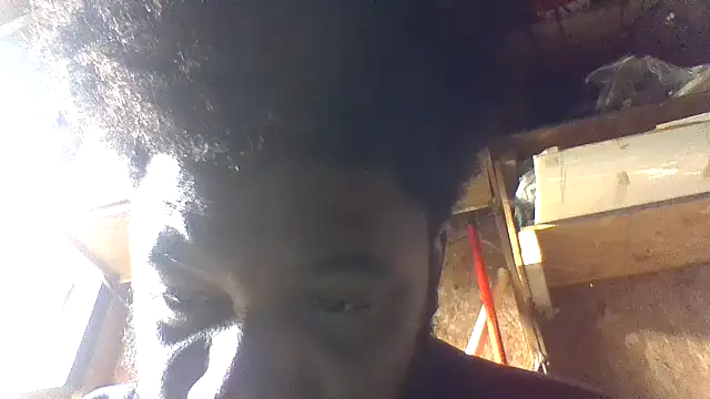 Snapshot of dvaughn3117 chatting on 06/27/26, 12:22 dvaughn3117 online show from 06/27/26, 12:22