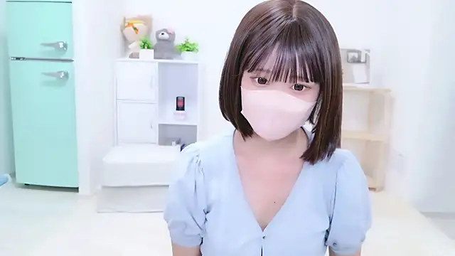 aki zzz online show from 10/05/25, 03:38