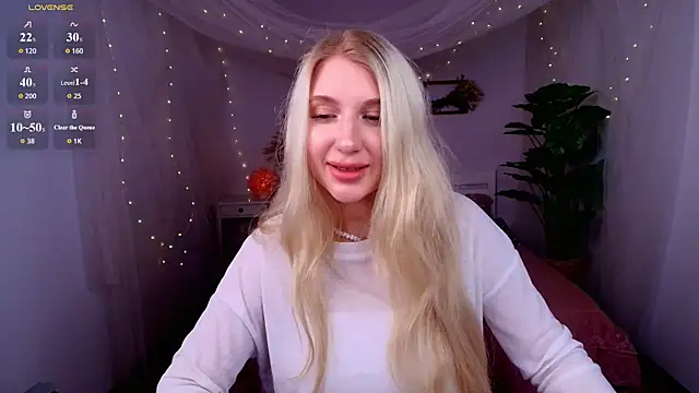 Evacadooo online show from 07/31/26, 04:12