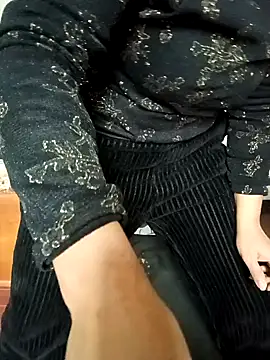 Snapshot of miaomiao520 chatting on 12/11/24, 05:53 miaomiao520 online show from 12/11/24, 05:53