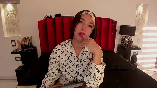 Violeta Roa online show from 01/18/25, 10:06