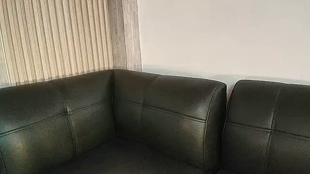 honney dark online show from 05/13/26, 01:41