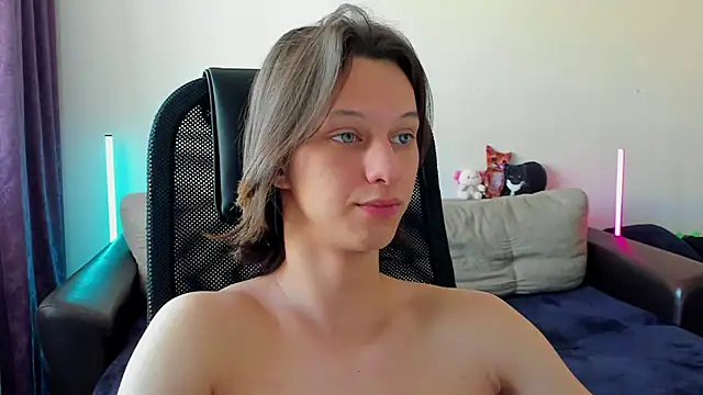 Ostin meow online show from 04/30/26, 02:51