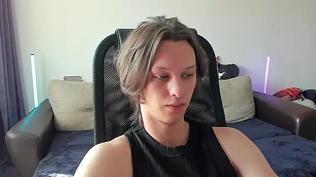 Ostin meow online show from 06/13/26, 10:46
