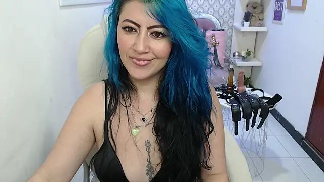 scarleth blue online show from 01/06/25, 06:14