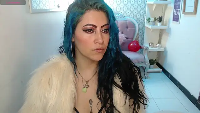 scarleth blue online show from 02/19/25, 03:06