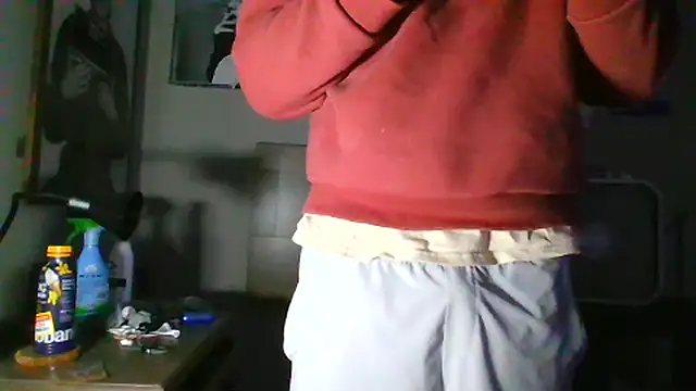 Snapshot of rickyslick123 chatting on 03/29/26, 06:35 rickyslick123 online show from 03/29/26, 06:35