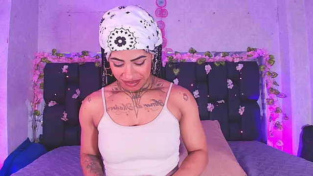 canela oss online show from 09/19/25, 12:06