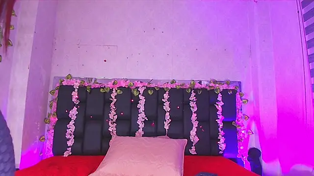 canela oss online show from 10/07/25, 12:02