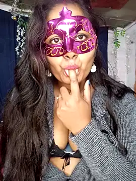 Hotty-rimi online show from 01/11/25, 02:30
