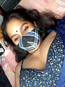 Hotty-rimi online show from 01/25/25, 07:49