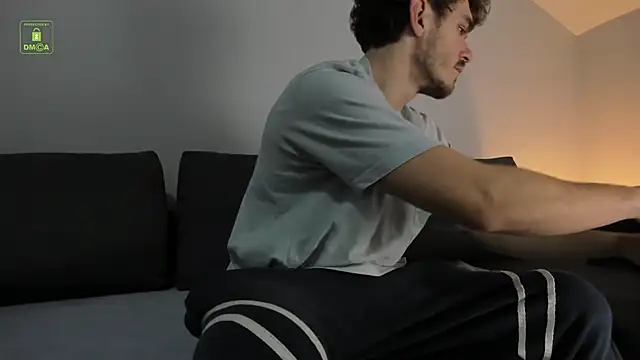 Perry Knight online show from 11/10/25, 06:01