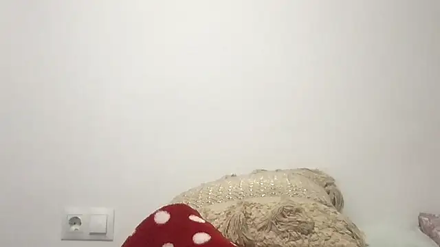 ScarlettMadii online show from 12/20/24, 08:49