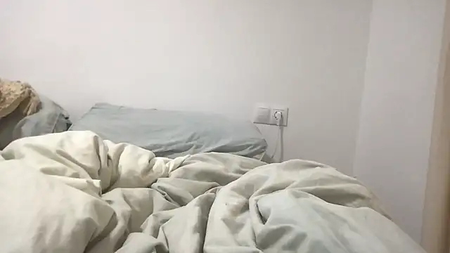 ScarlettMadii online show from 12/25/24, 10:39