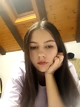 ella grays online show from 12/03/24, 06:49