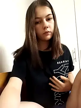ella grays online show from 12/11/24, 07:53