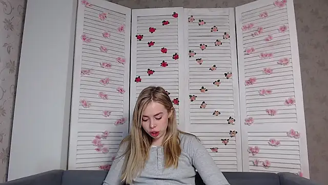 Snapshot of sofiaa_here chatting on 01/13/26, 12:16 sofiaa here online show from 01/13/26, 12:16