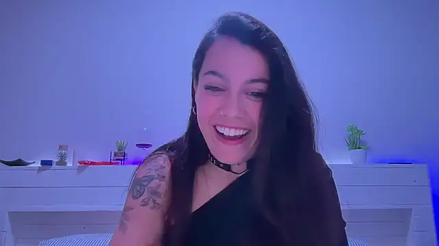 AmaraBella69 online show from 01/03/25, 10:08