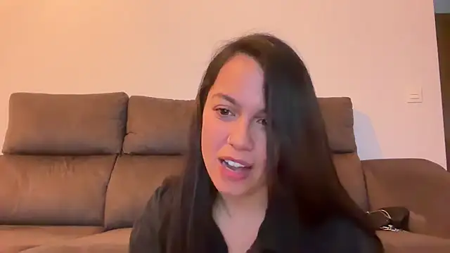 AmaraBella69 online show from 01/25/25, 06:24