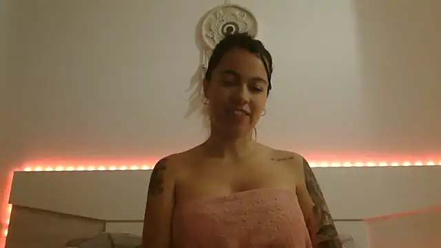 AmaraBella69 online show from 02/15/25, 11:14