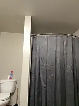 Snapshot of avarckssss chatting on 12/18/25, 08:59 avarckssss online show from 12/18/25, 08:59