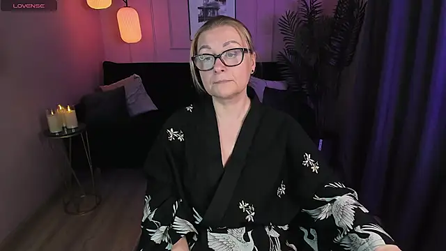 AlexandraKind online show from 01/20/25, 11:43