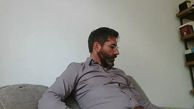 alcatraz009 online show from 09/24/25, 02:42