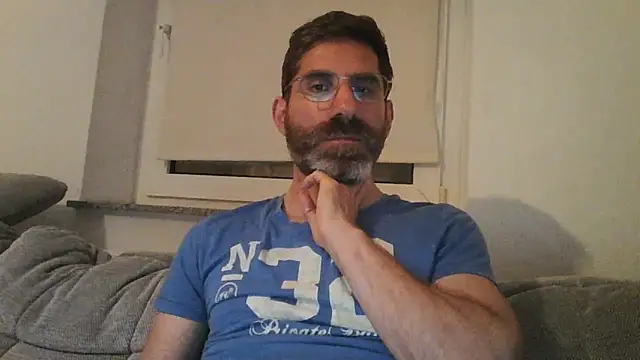 alcatraz009 online show from 10/01/25, 06:47