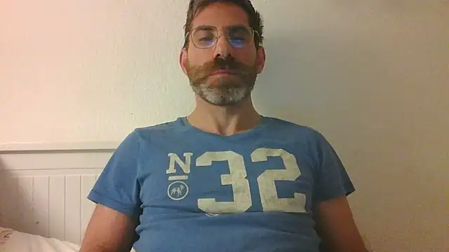 alcatraz009 online show from 10/05/25, 01:04