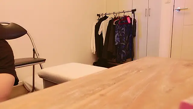 undo-busoku69 online show from 09/14/25, 04:55