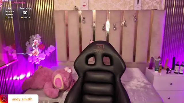 Snapshot of Andy_tay1 chatting on 11/24/25, 04:34 Andy tay1 online show from 11/24/25, 04:34