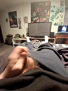 Snapshot of stev3w chatting on 10/22/25, 05:30 stev3w online show from 10/22/25, 05:30