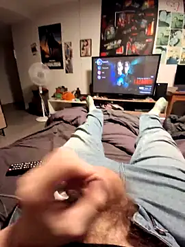 Snapshot of stev3w chatting on 11/06/25, 04:08 stev3w online show from 11/06/25, 04:08