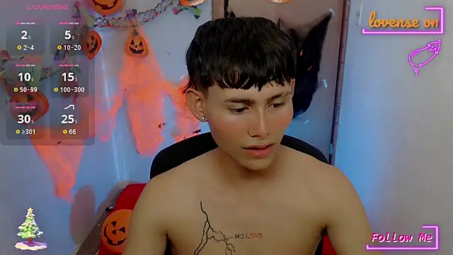 Snapshot of tanjiro_cute chatting on 11/08/25, 03:18 tanjiro cute online show from 11/08/25, 03:18