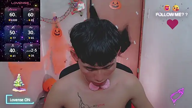 Snapshot of tanjiro_cute chatting on 11/17/25, 07:14 tanjiro cute online show from 11/17/25, 07:14